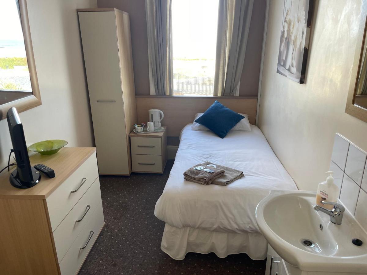 The Waterside Guest house *
